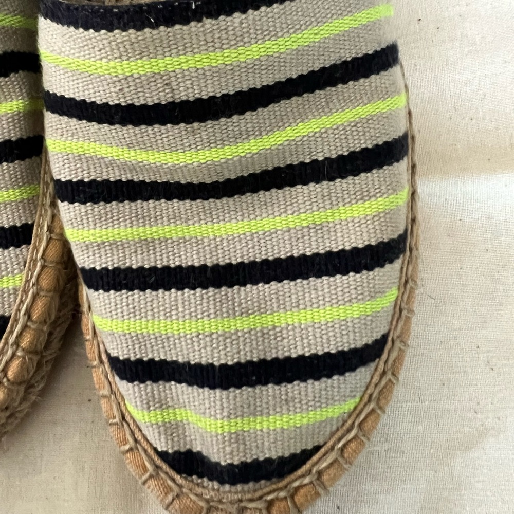 Tory Burch Espadrilles size 6.5 - Picture 2 of 10